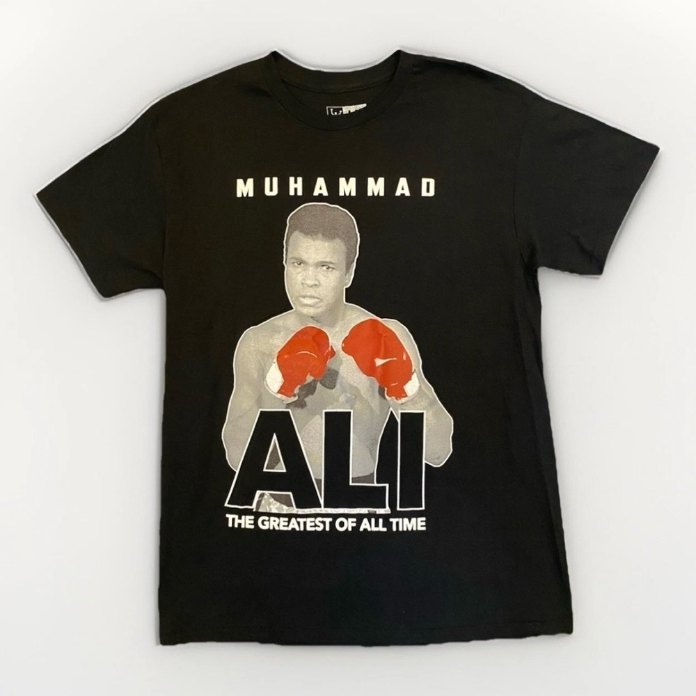 Muhammad Ali Men's Black T-Shirt The Greatest of All Time Graphic Size M - NWOT